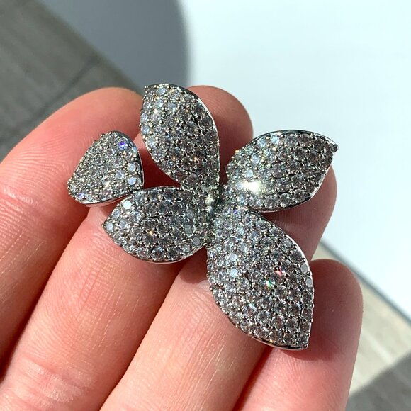 NEW ~ Anthropologie Adina Eden Fancy Flower Petal Silver Ring — Adjustable band - Picture 12 of 16